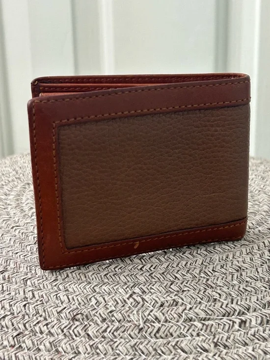 Dooney & Bourke Men’s Brown Leather Bifold Wallet ID Window Card Slots - Picture 3 of 7